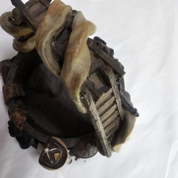 Firehouse Dalmatian Dog Fireman Firefighter Ladder Hose Basket W/ Handle Resin H - Picture 12 of 15